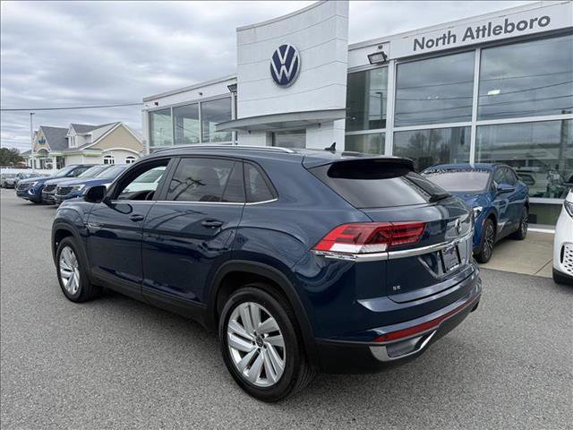 Certified 2020 Volkswagen Atlas Cross Sport SE image 4