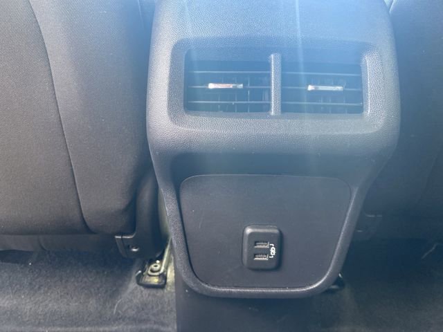 Used 2024 Chevrolet Equinox LT FWD image 21