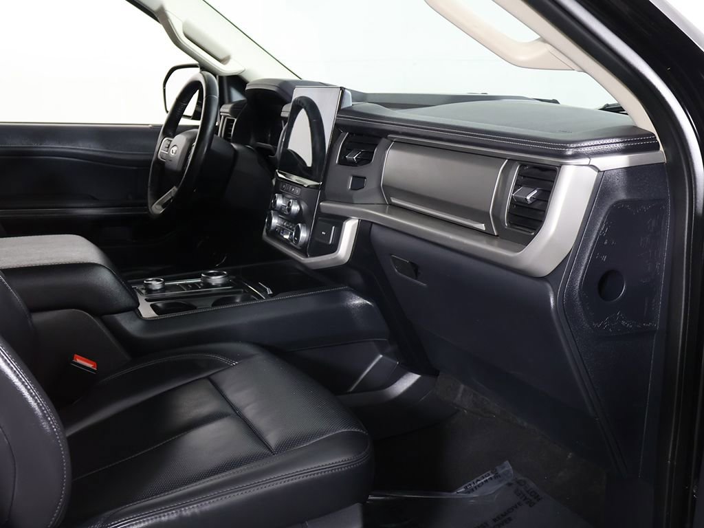 Used 2024 Ford Expedition Max XLT AWD/4WD image 26