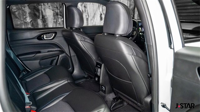 New 2026 Jeep Compass Latitude image 14