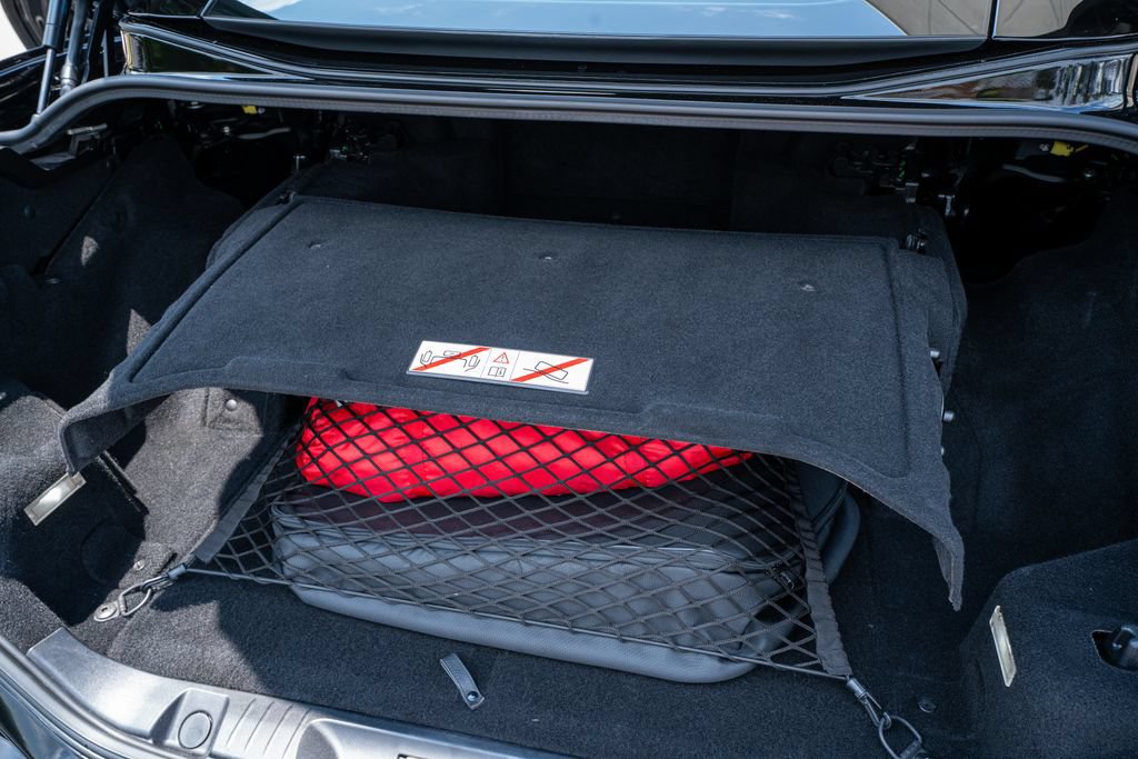 Used 2019 Ferrari Portofino RWD image 48