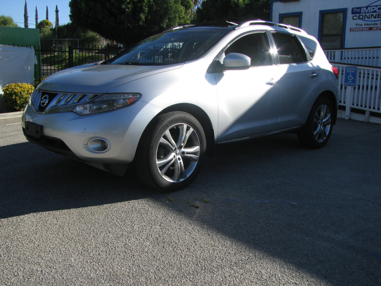 Used 2010 Nissan Murano LE image 2