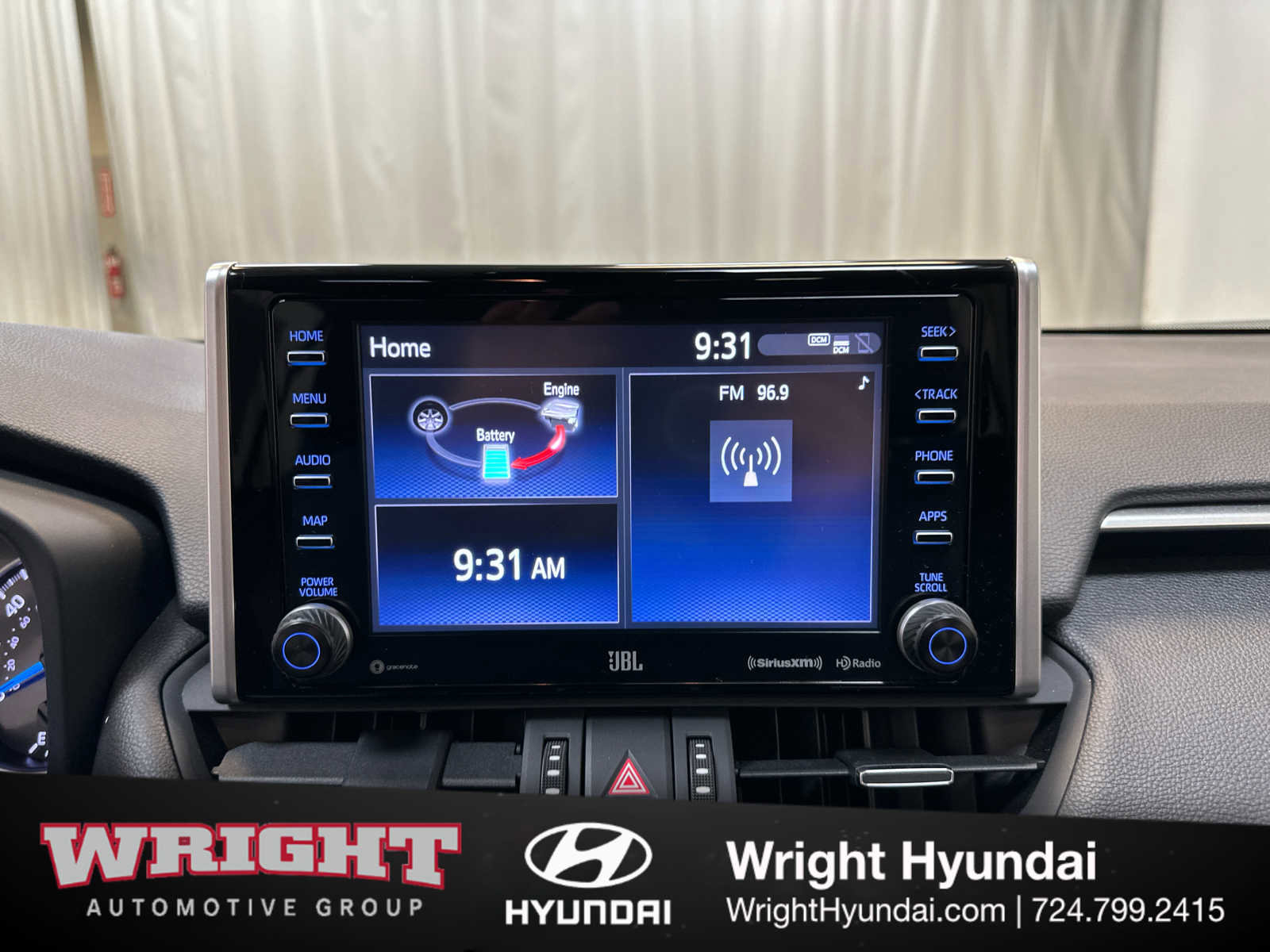 Used 2021 Toyota RAV4 XLE Premium image 26