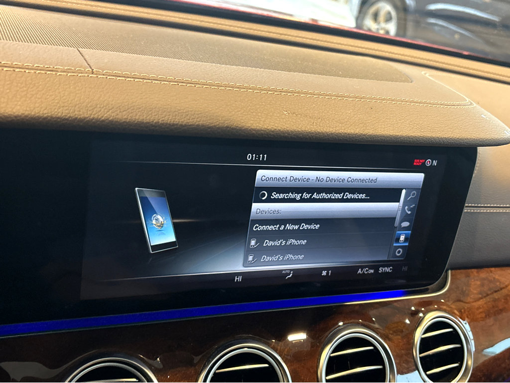 Used 2017 Mercedes-Benz E 300 4MATIC image 9