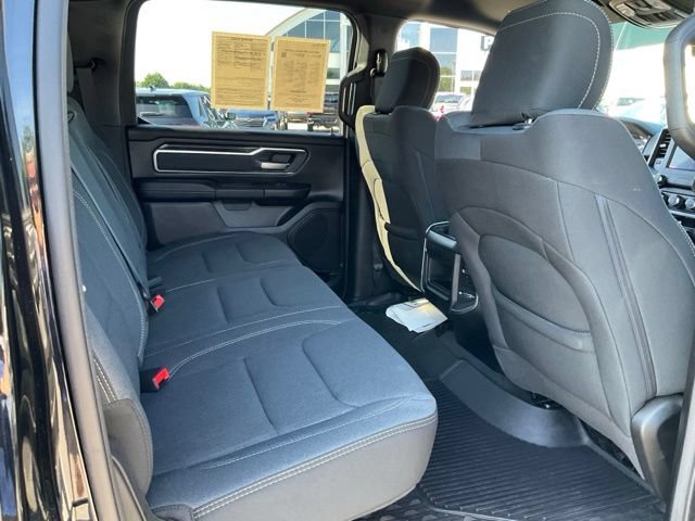 Used 2022 RAM 1500 Big Horn AWD/4WD image 19
