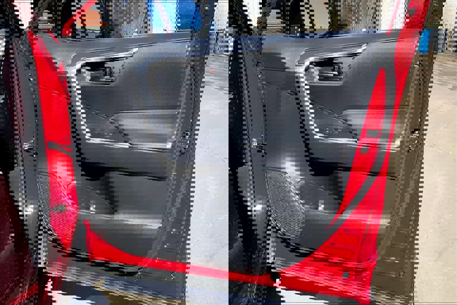 Used 2025 Toyota RAV4 LE image 21