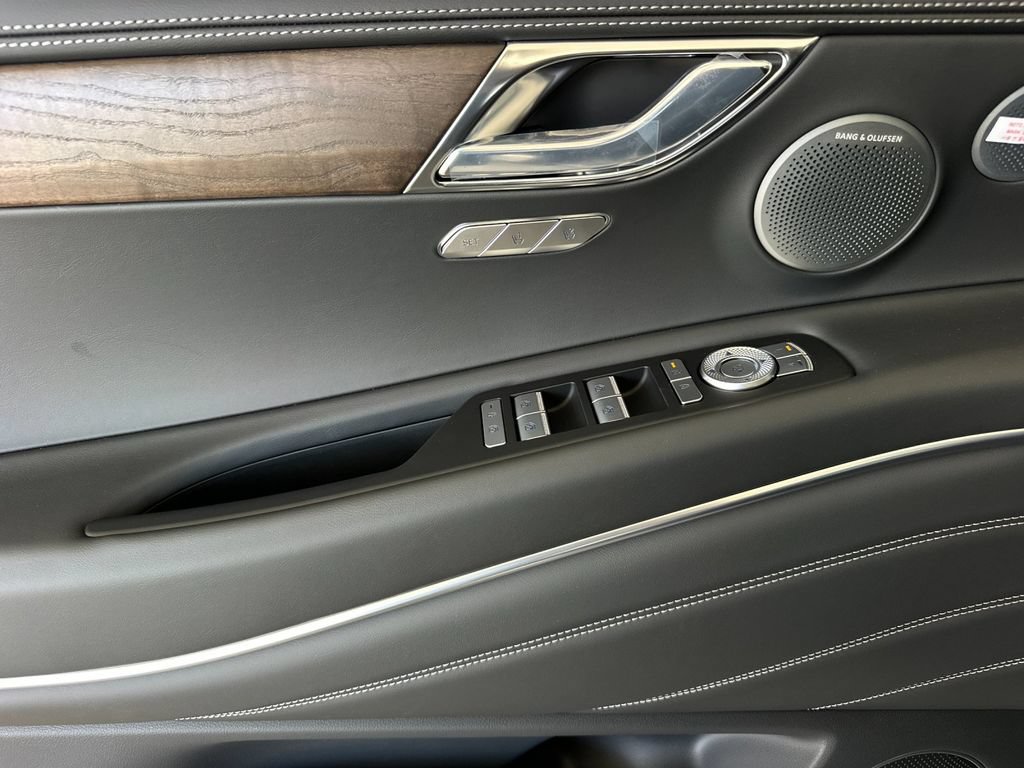 New 2026 Genesis GV80 2.5T Prestige AWD/4WD image 11