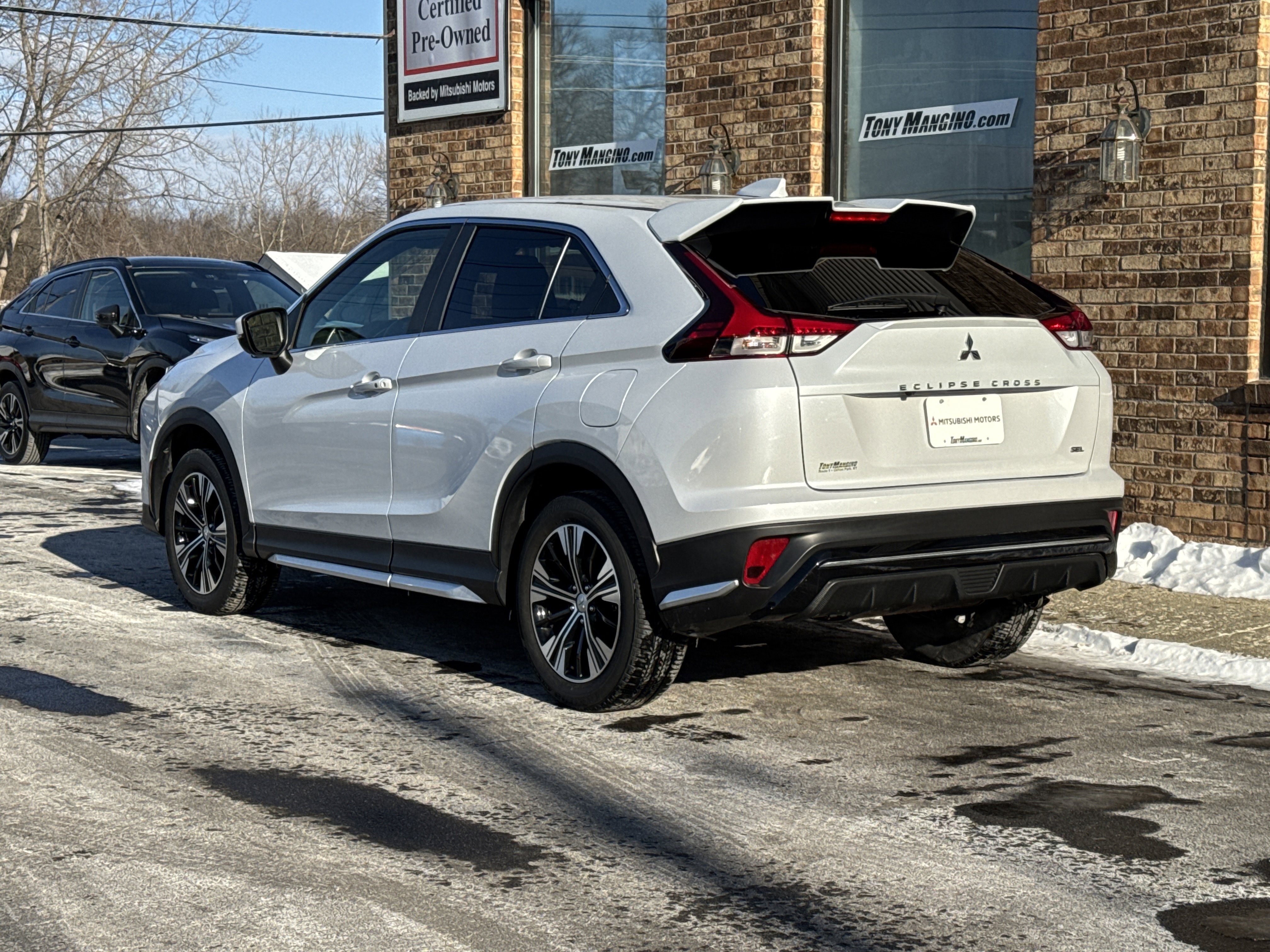 Used 2022 Mitsubishi Eclipse Cross AWD image 3