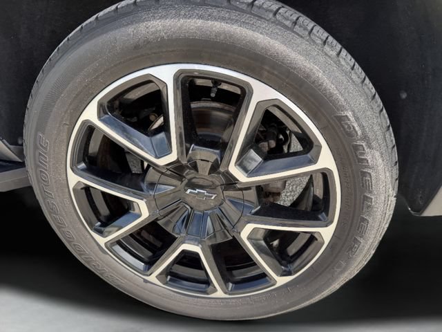 Used 2021 Chevrolet Tahoe RST w/ Luxury Package AWD/4WD image 39