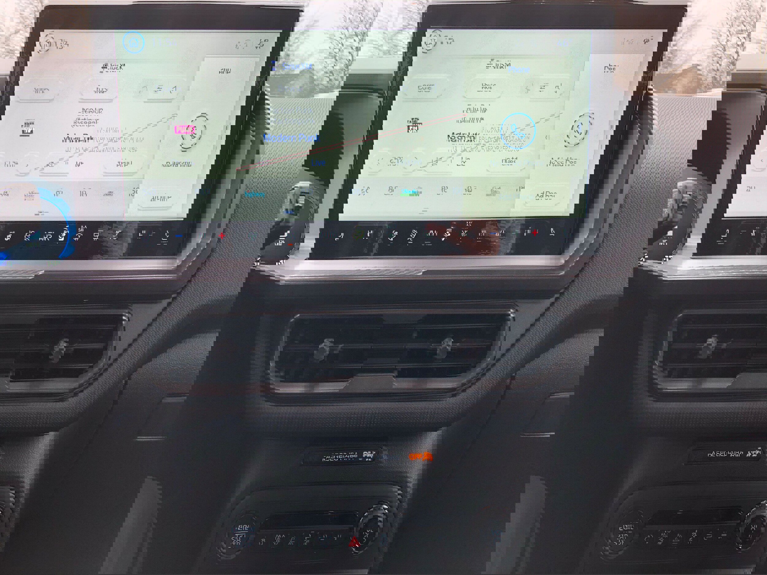 New 2025 Ford Bronco Sport Outer Banks image 13