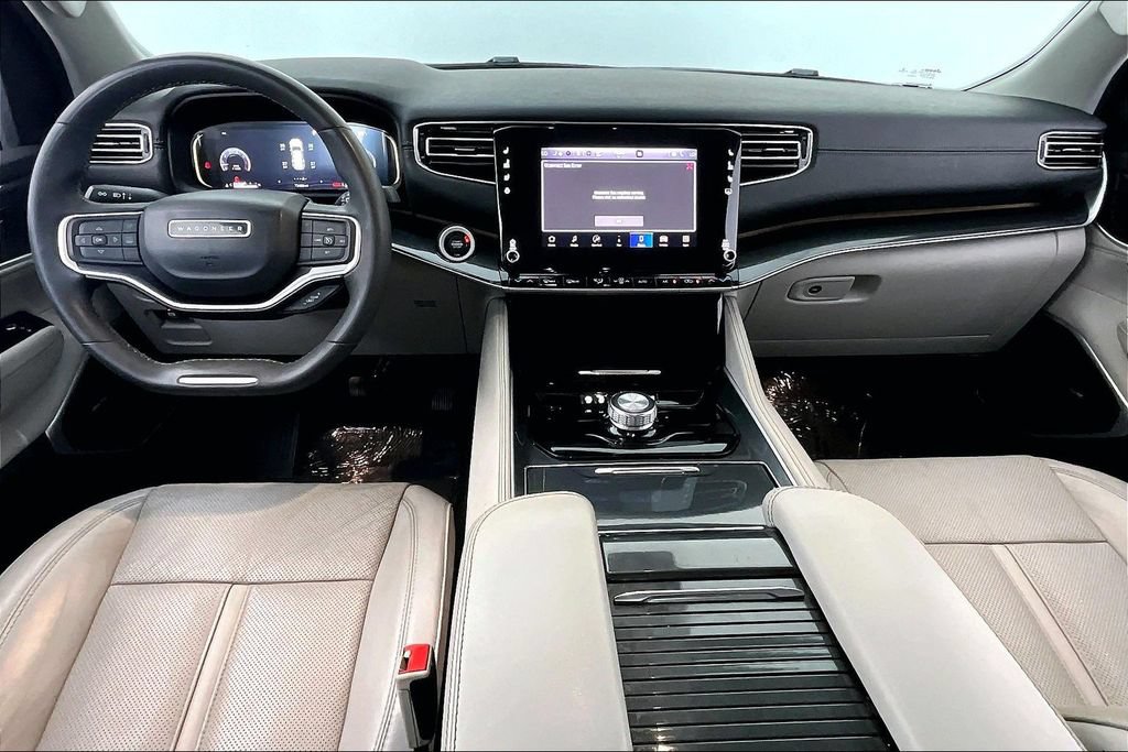 Used 2022 Jeep Wagoneer Series I RWD image 18