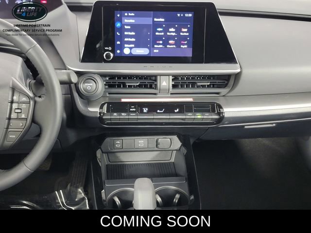 Used 2025 Toyota Prius LE image 20