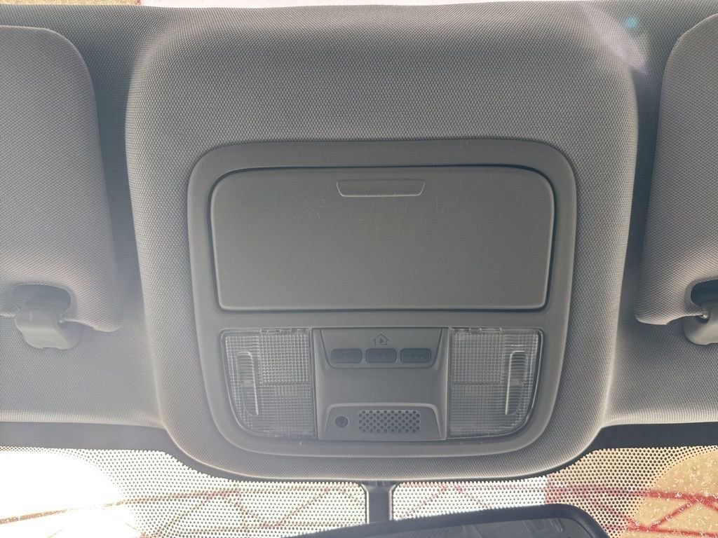 Used 2014 Honda Ridgeline SE image 17