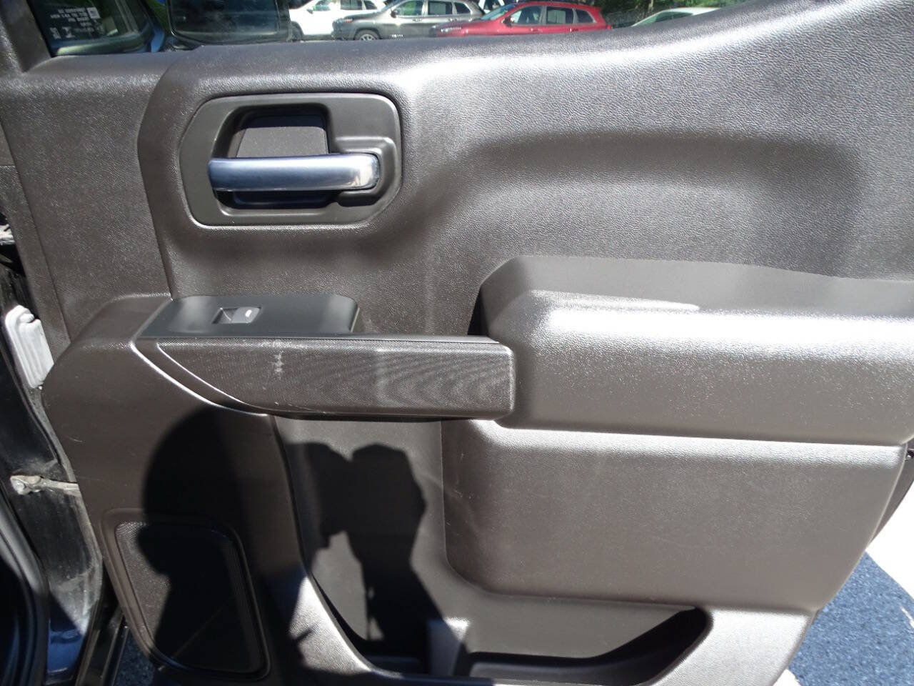 Used 2024 Chevrolet Silverado 1500 4x4 Crew Cab w/ Z71 w/ WT Value Package image 34