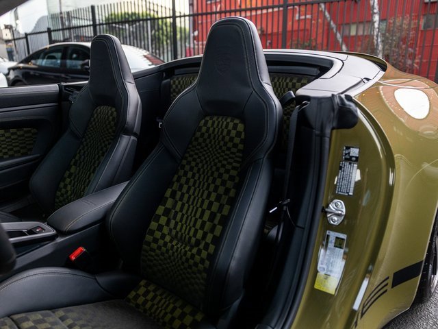 Used 2026 Porsche 911 Carrera 4 GTS image 5