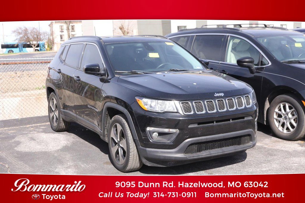 Used 2017 Jeep Compass Latitude w/ Popular Equipment Group image 1