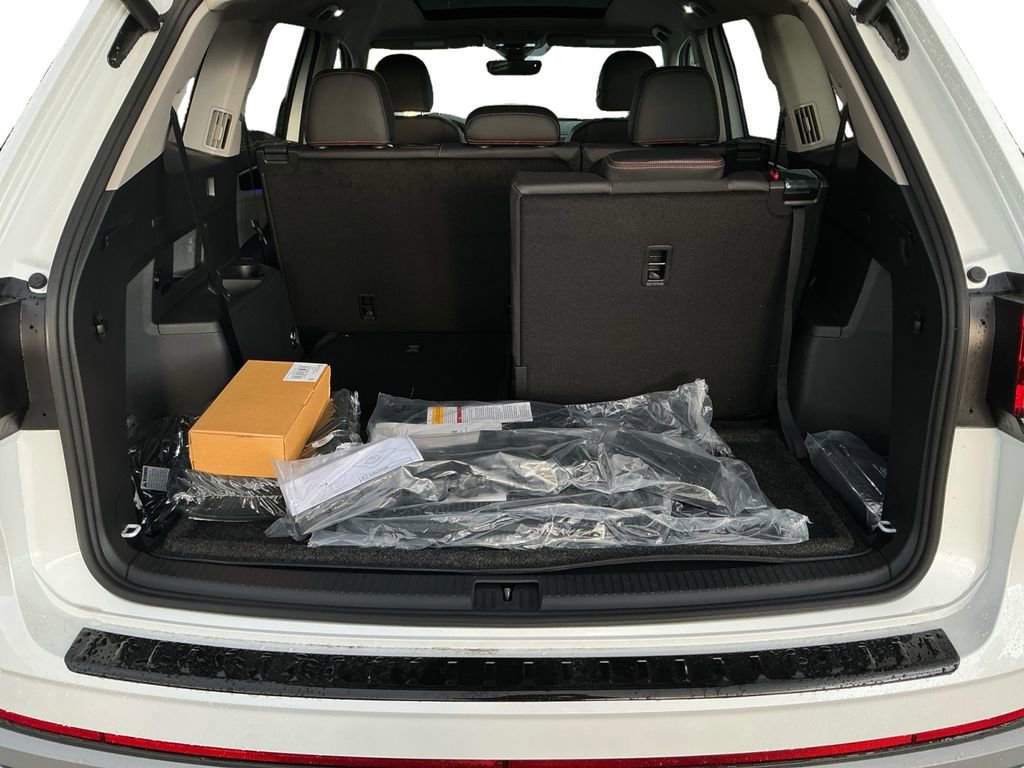 New 2026 Volkswagen Atlas Peak Edition image 20