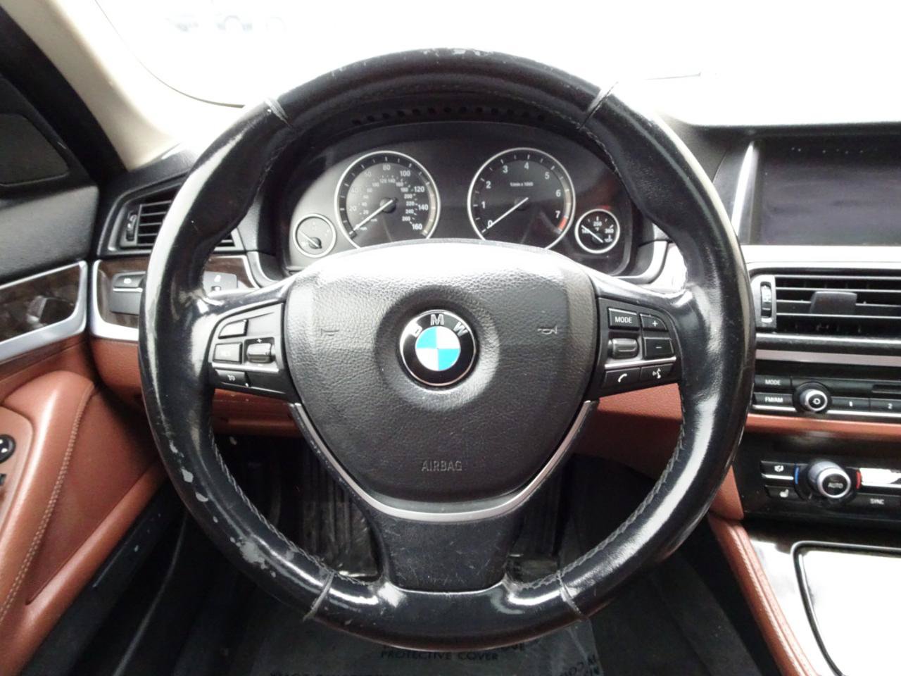 Used 2015 BMW 528i xDrive Sedan AWD/4WD image 18