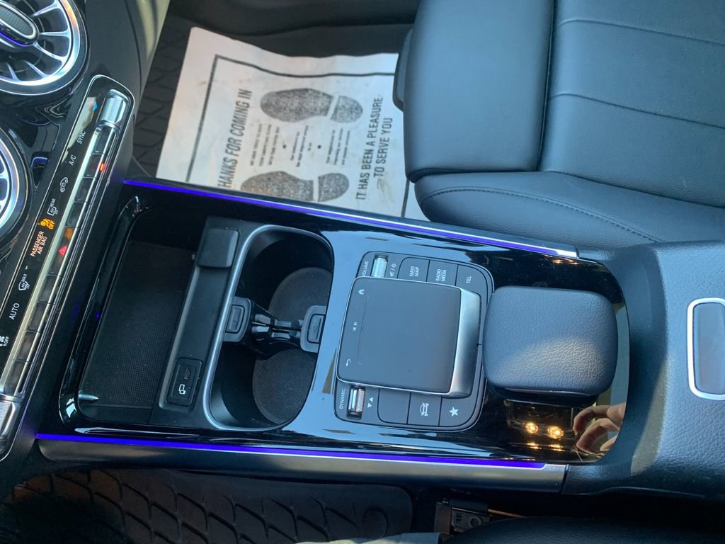 Used 2023 Mercedes-Benz GLA 250 4MATIC image 23