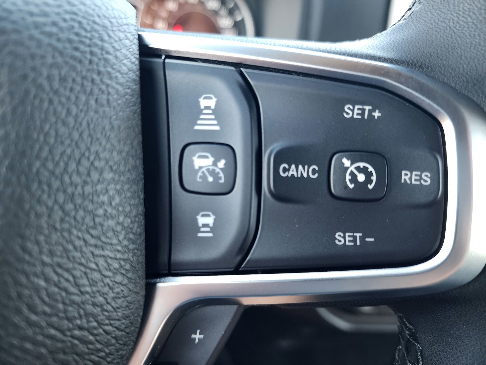 New 2026 RAM 2500 Big Horn AWD/4WD image 16