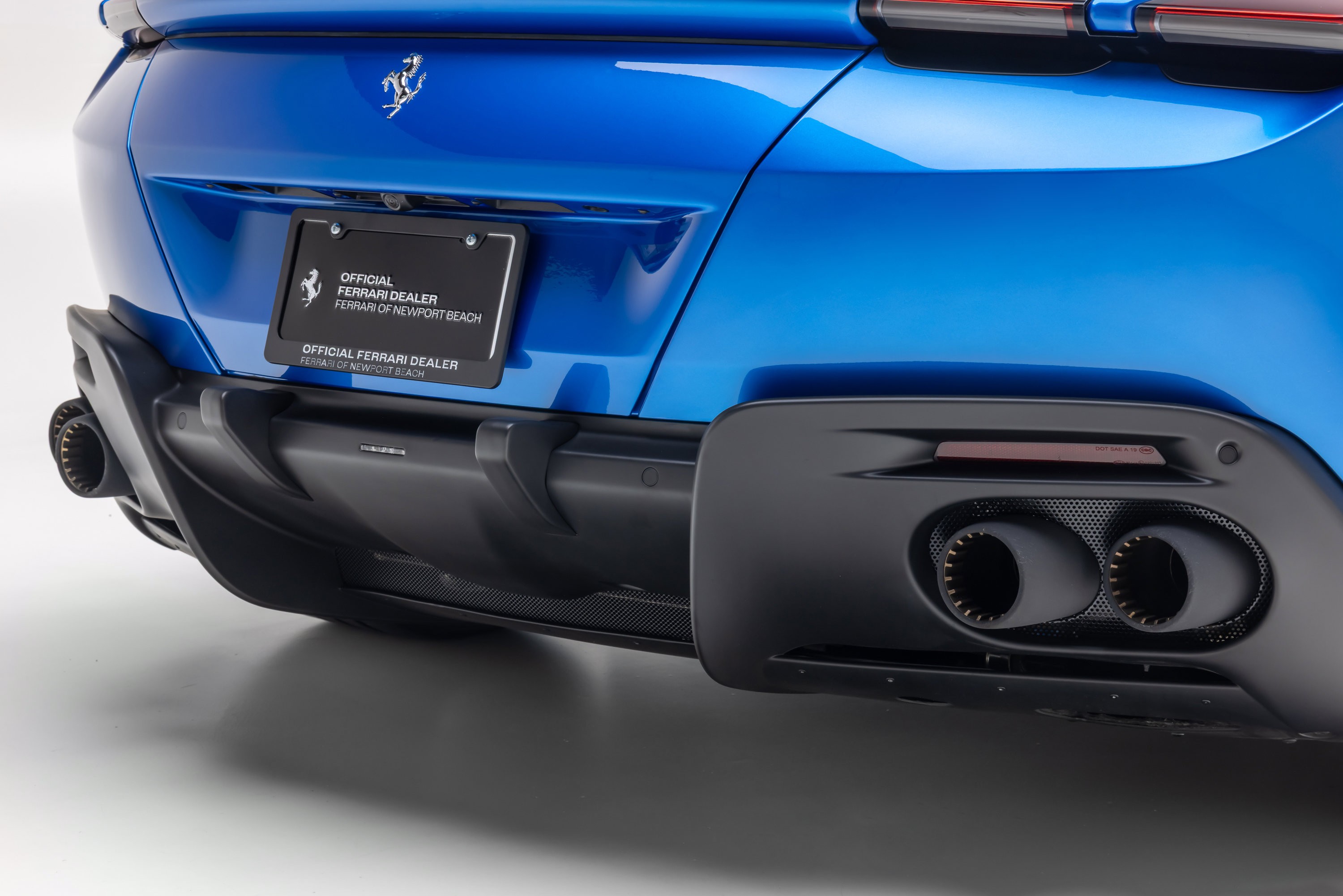 Used 2026 Ferrari Roma Spider RWD image 18