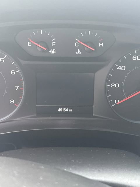 Used 2022 Chevrolet Traverse LS FWD image 17