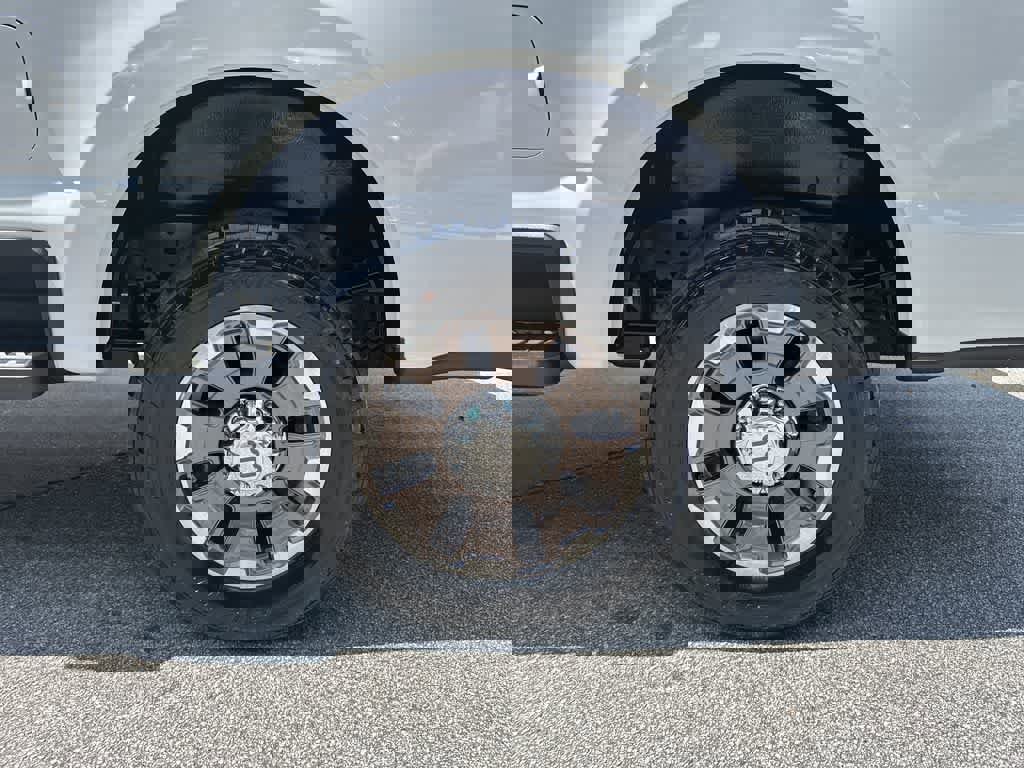 Used 2025 Ford F250 King Ranch w/ Chrome Package image 33