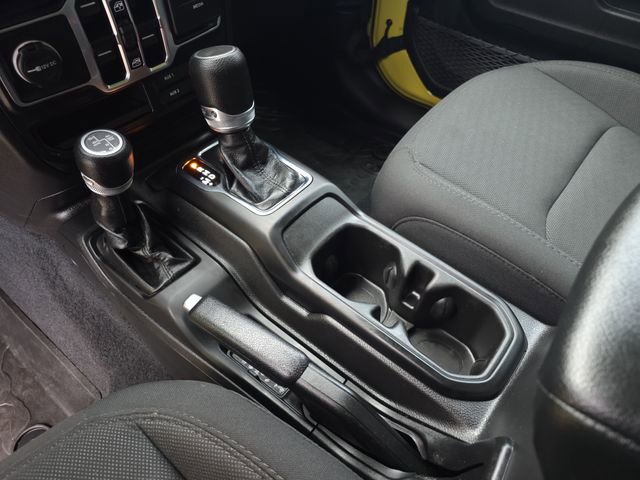 Used 2023 Jeep Wrangler Unlimited w/ Cold Weather Group image 25