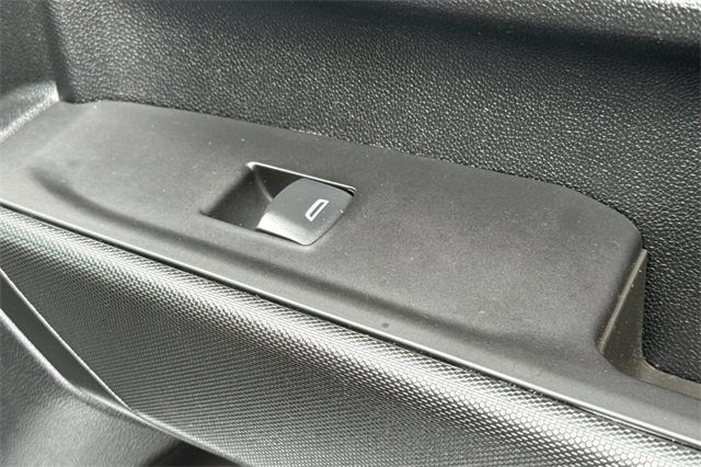 Used 2021 GMC Sierra 3500 4x4 Crew Cab w/ Gooseneck/5TH Wheel Package image 22