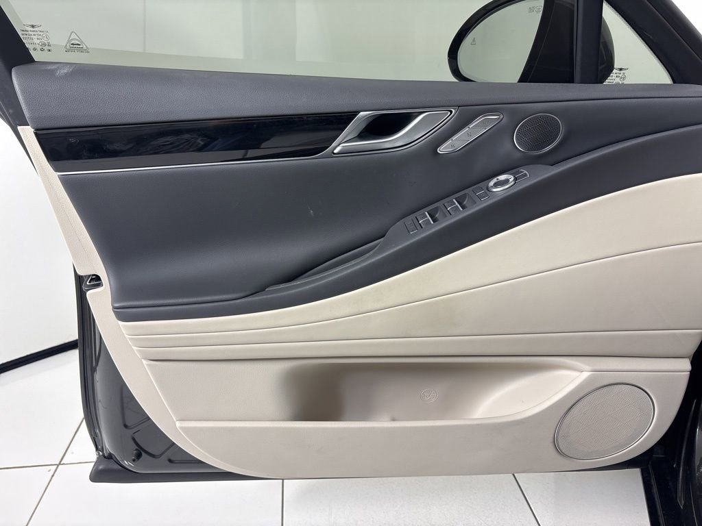 Used 2023 Genesis G80 2.5T image 16