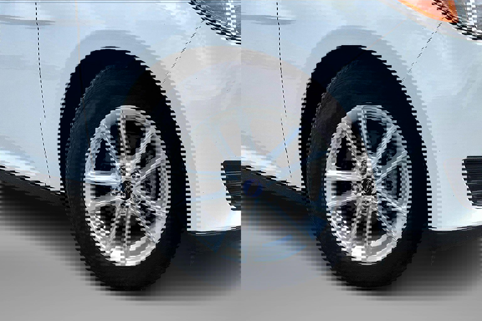 Used 2018 Ford Focus SE image 9