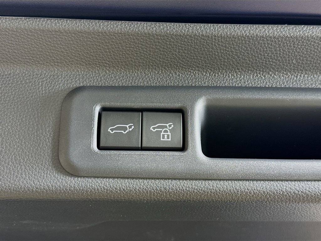 New 2026 Toyota Sequoia Platinum image 38