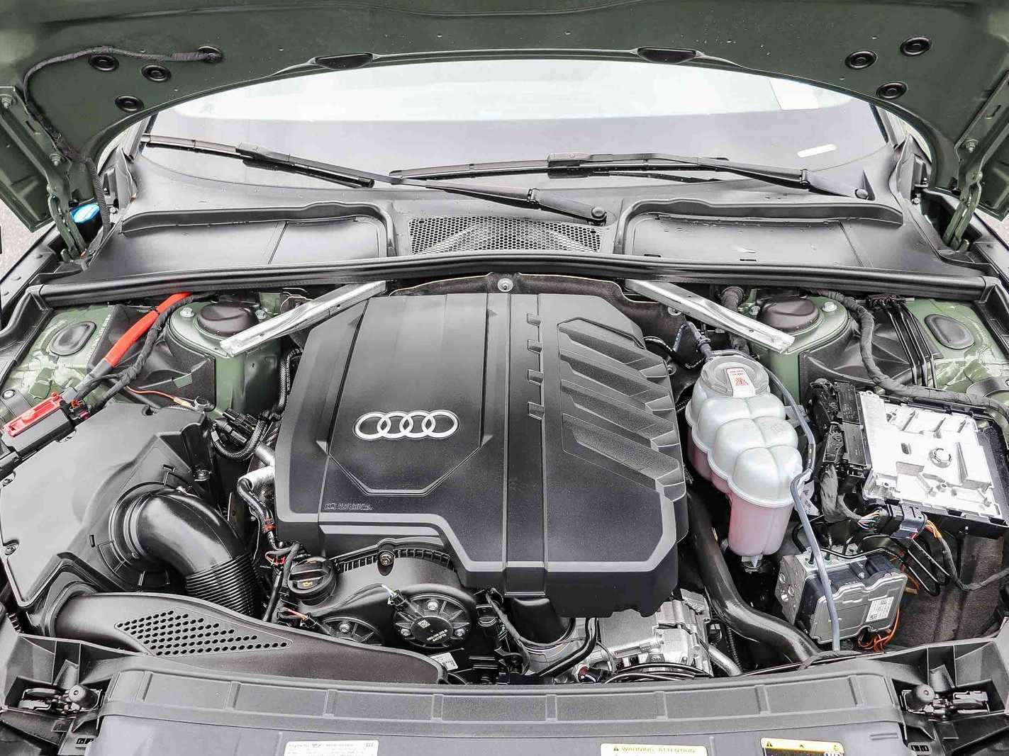 Used 2022 Audi A5 2.0T Premium Plus AWD/4WD image 28