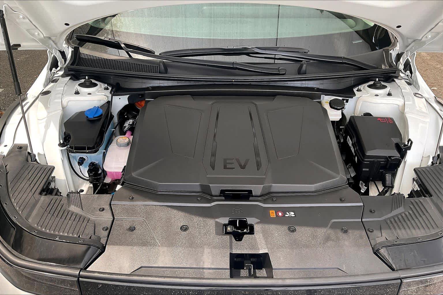 Certified 2026 Hyundai Ioniq 5 SEL RWD image 31