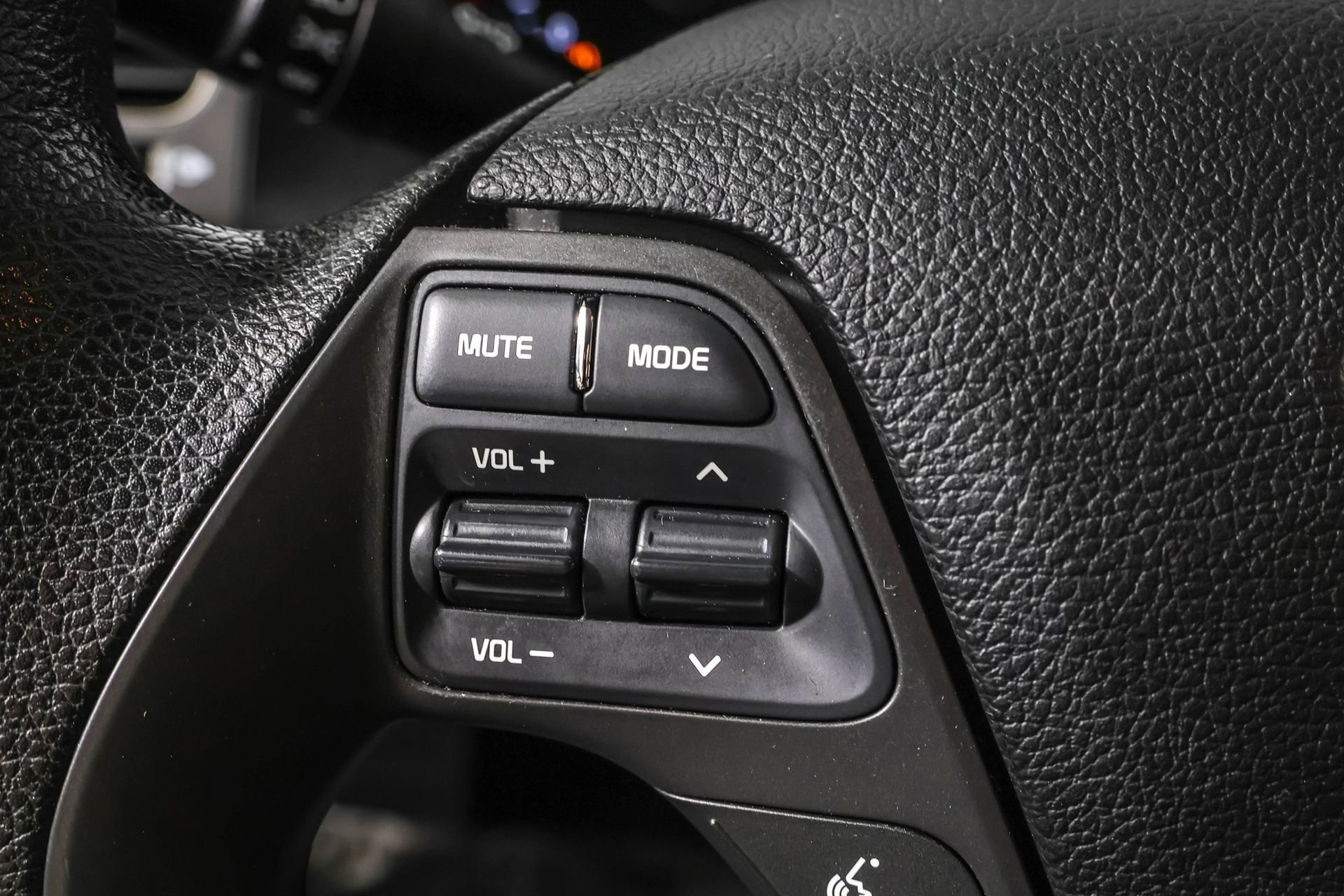 Used 2017 Kia Forte LX w/ LX Popular Package image 26