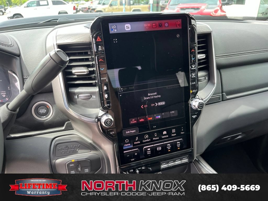 New 2026 RAM 2500 Laramie w/ Night Edition AWD/4WD image 10