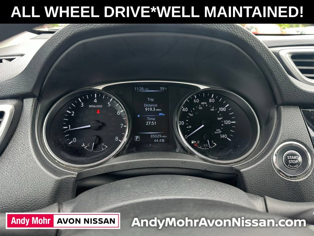 Used 2016 Nissan Rogue SV AWD/4WD image 16