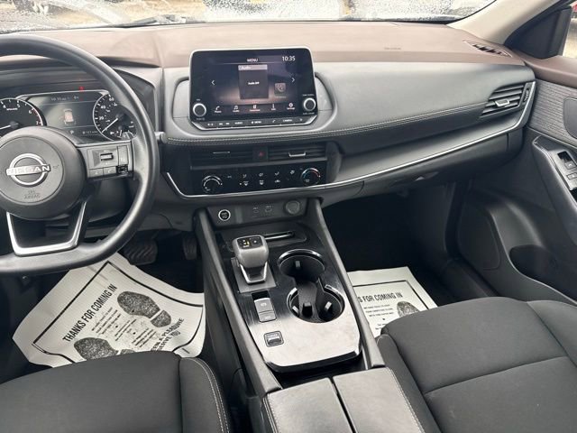 Used 2023 Nissan Rogue S image 16