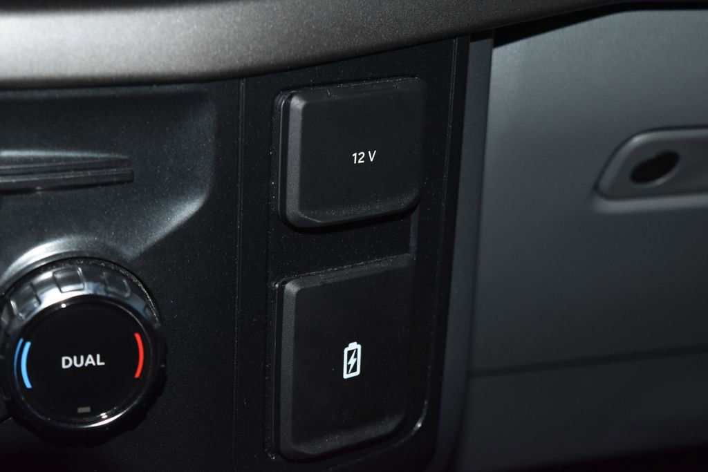 Used 2025 Ford F150 XLT w/ Equipment Group 301A Standard image 14