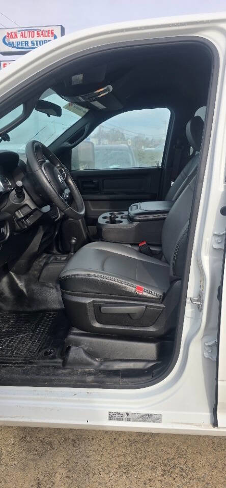 Used 2024 RAM 3500 Tradesman image 12