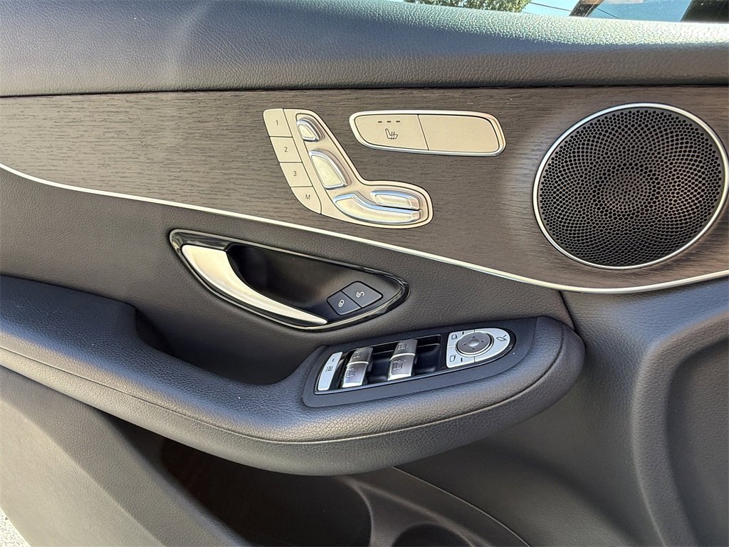 Certified 2022 Mercedes-Benz GLC 300 GLC 300 image 25