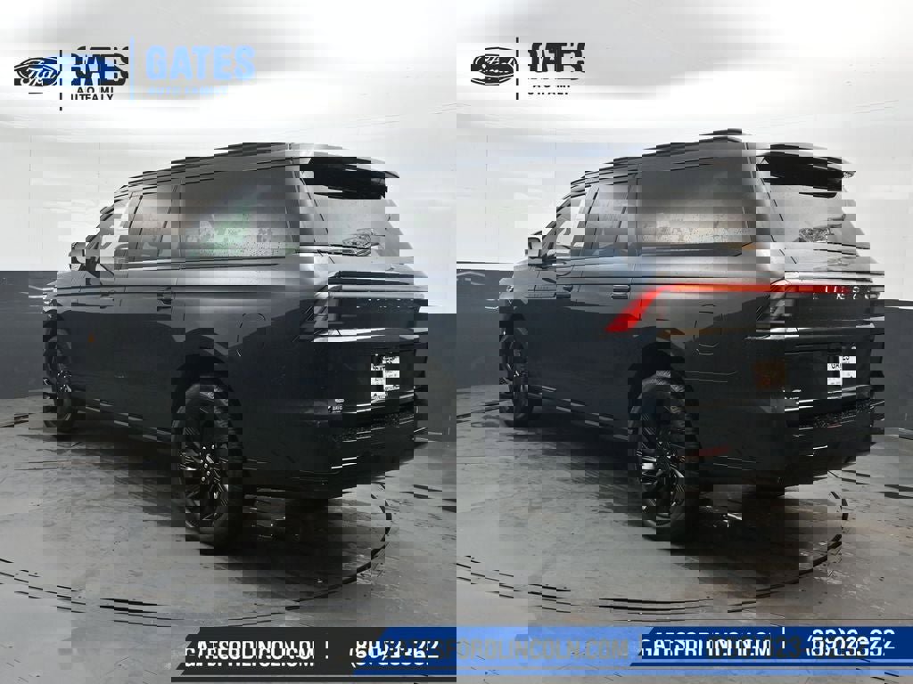 New 2026 Lincoln Navigator L Reserve w/ Jet Appearance Package image 8