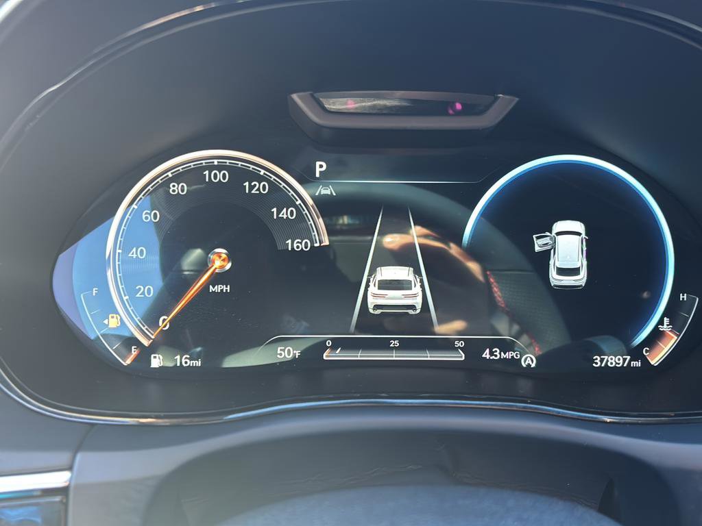 Used 2022 Genesis GV70 3.5T Sport w/ Sport Prestige Package image 28