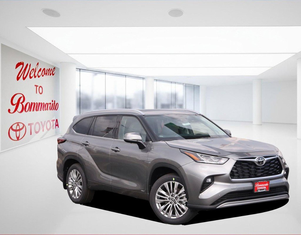 New 2026 Toyota Highlander Platinum AWD/4WD image 2