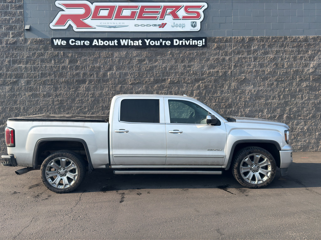 Used 2017 GMC Sierra 1500 Denali w/ Denali Ultimate Package AWD/4WD image 4