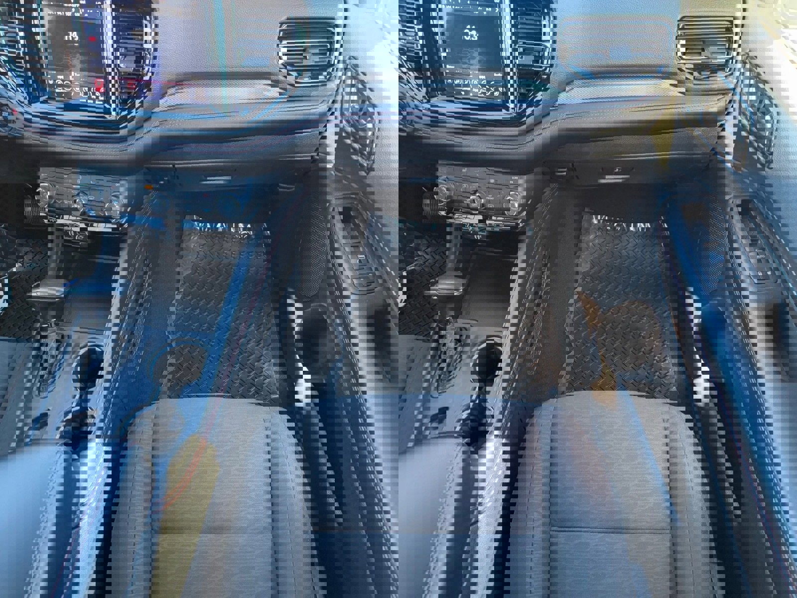 Used 2023 Dodge Durango GT image 17