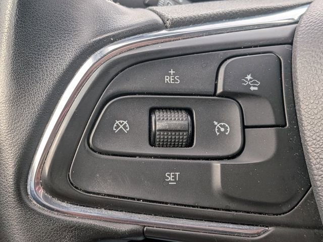Used 2024 Buick Encore GX Sport Touring FWD image 24
