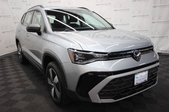 Used 2025 Volkswagen Taos S AWD/4WD image 10