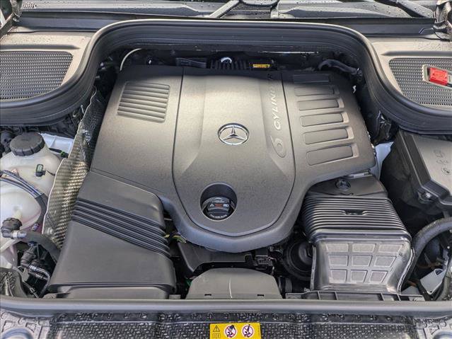 New 2026 Mercedes-Benz GLS 450 4MATIC image 17
