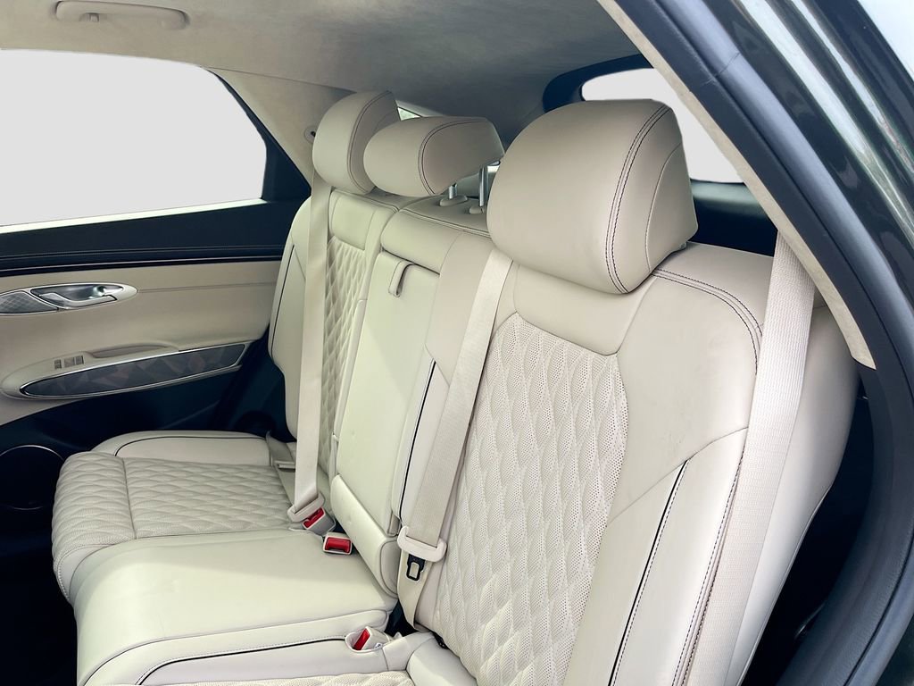 Used 2025 Genesis GV70 3.5T Sport w/ Sport Advanced Package image 26